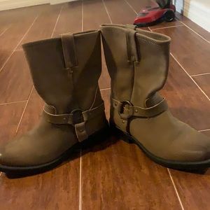 Youth New FRYE boots